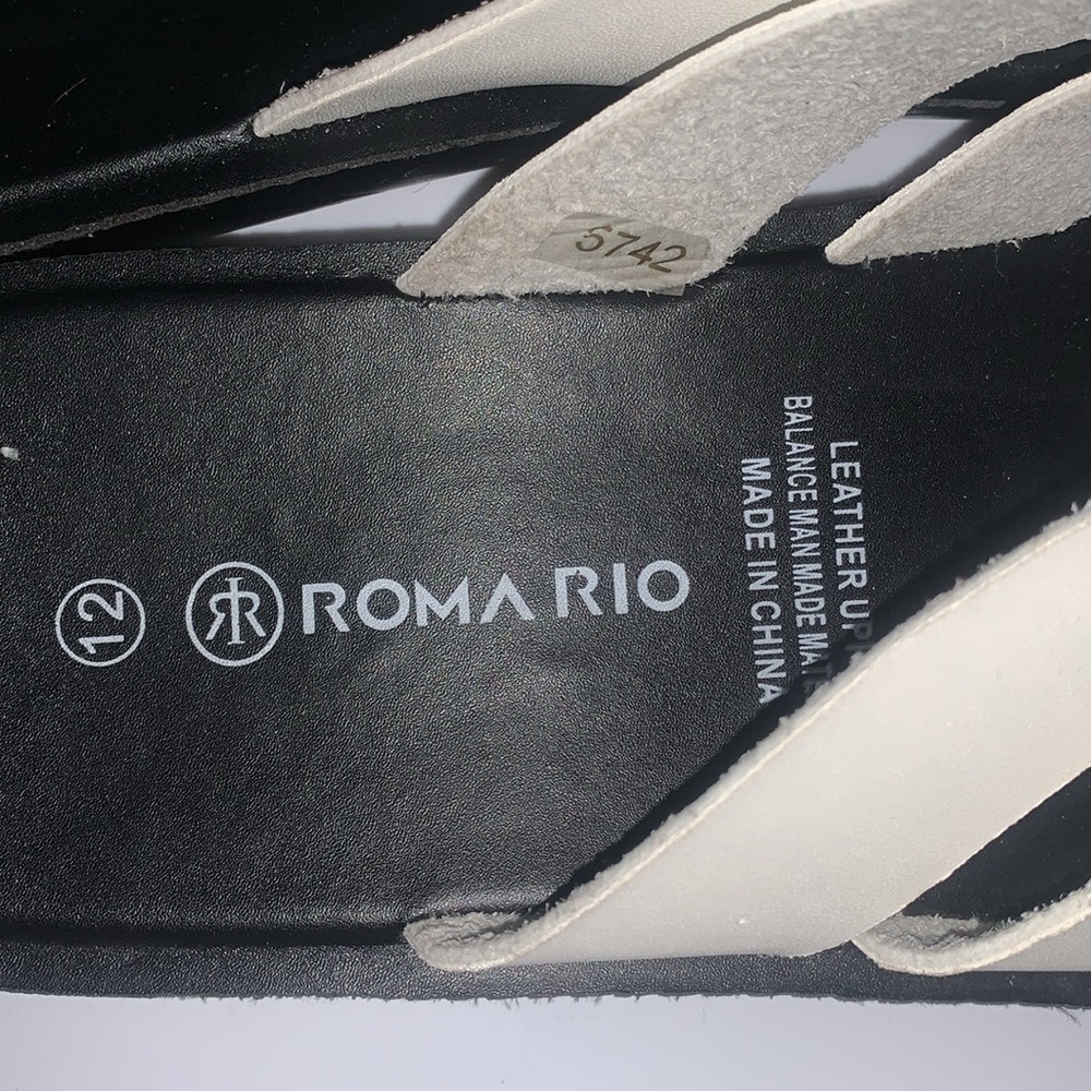 Roma Rio Sandals & Flip-flops - Picture 4 of 7